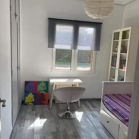 Casa Familiar En La Maravillosa Ciudad De Con 3 Bed & Breakfast La Eliana